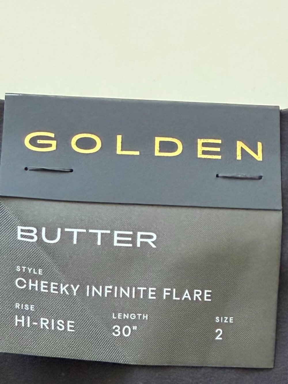 NWT Aritzia BUTTER Cheeky Infinite Hi Flare 30" Legging - Size 2 - Picture 8 of 8